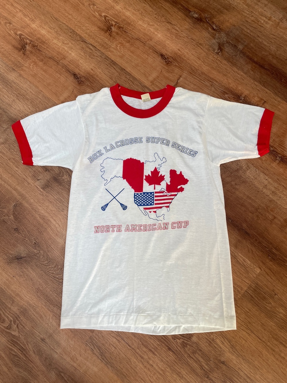 VTG North American Lacrosse Cup Ringer Graphic Tee Shirt Size Medium‎ Red Sports